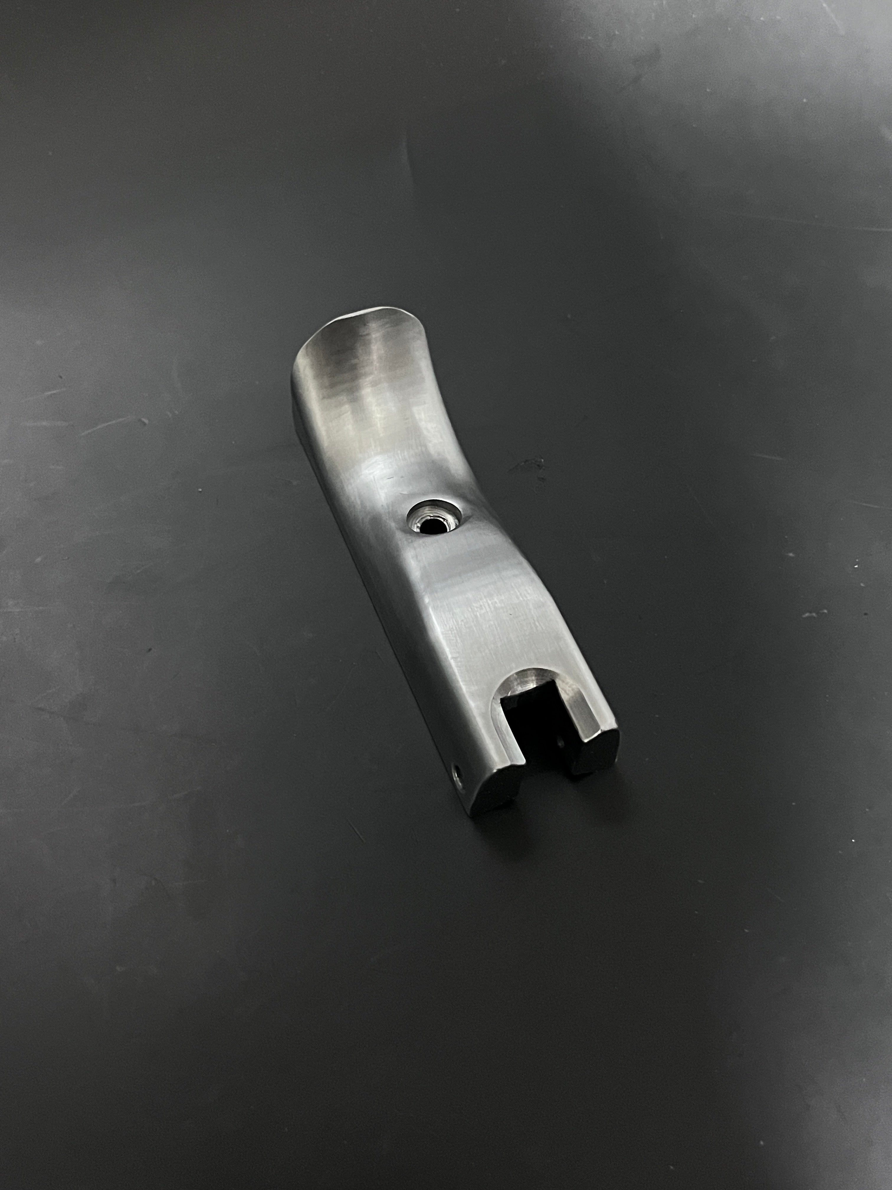 V Mac Grips